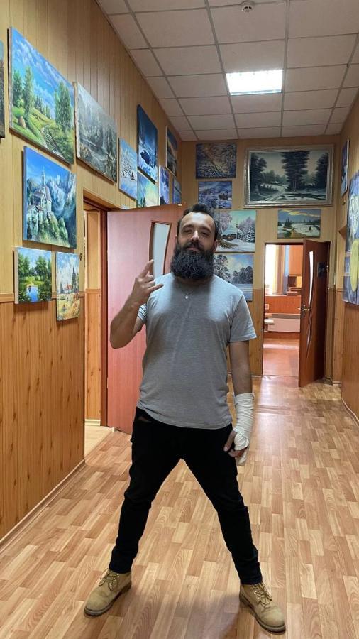 Hotel Арт-Вокзал Kryvyj Rih Esterno foto